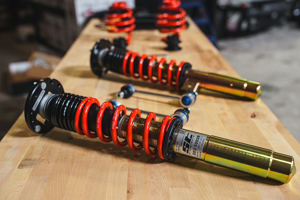 Make it yours: All ST XTA plus 3 kits are also with different colors of the suspension springs available.