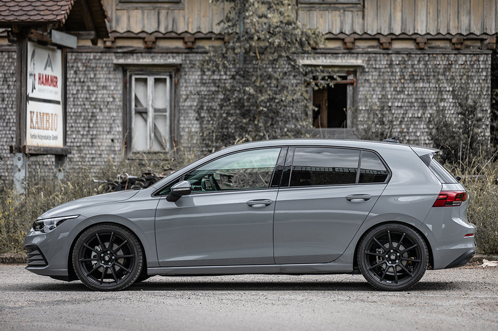 VW Golf 8 ST suspensions